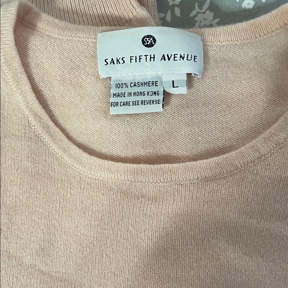 Saks Fifth Avenue Women's Cashmere Sweater - Soft Pink